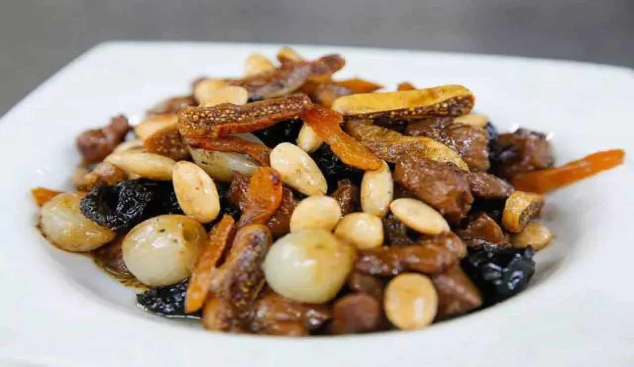 Fatih Sultan Mehmet'in sevdiği yemeklerden biri olan Kuzu Mutancana nasıl yapılır? Ve malzemeleri...