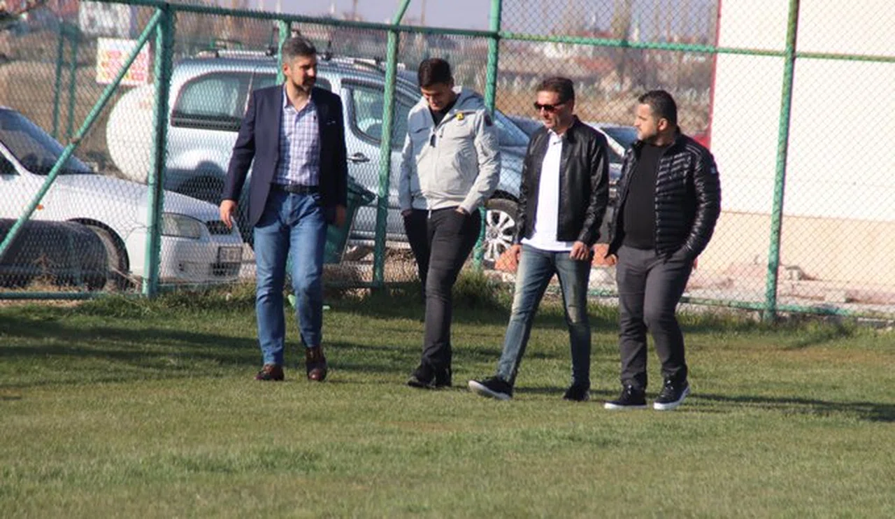 Karaman FK’dan 1922 Konyaspor’a sürpriz ziyaret