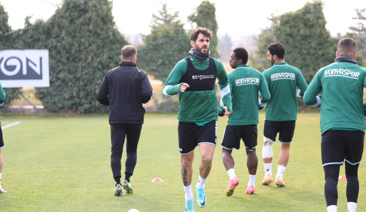 Konyaspor’da Nelson Oliveira’nın sıkıntısı belli oldu