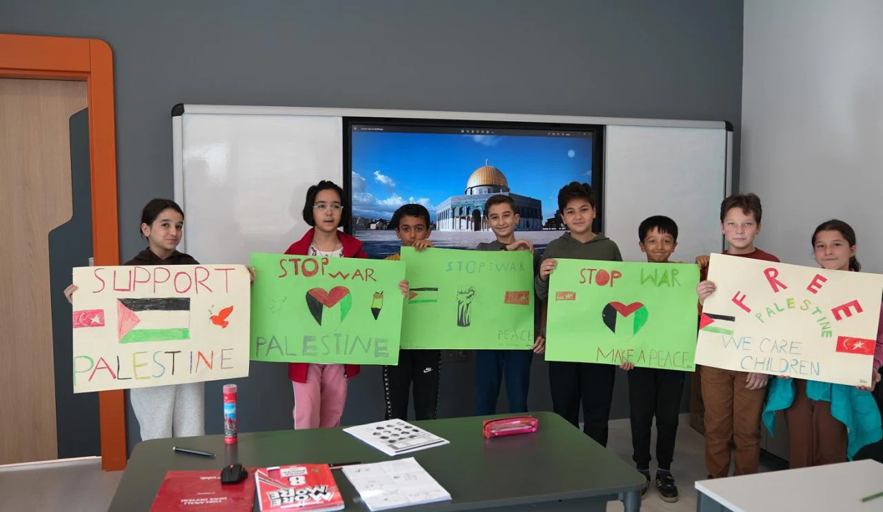 Konyalı miniklerden Filistin’e destek