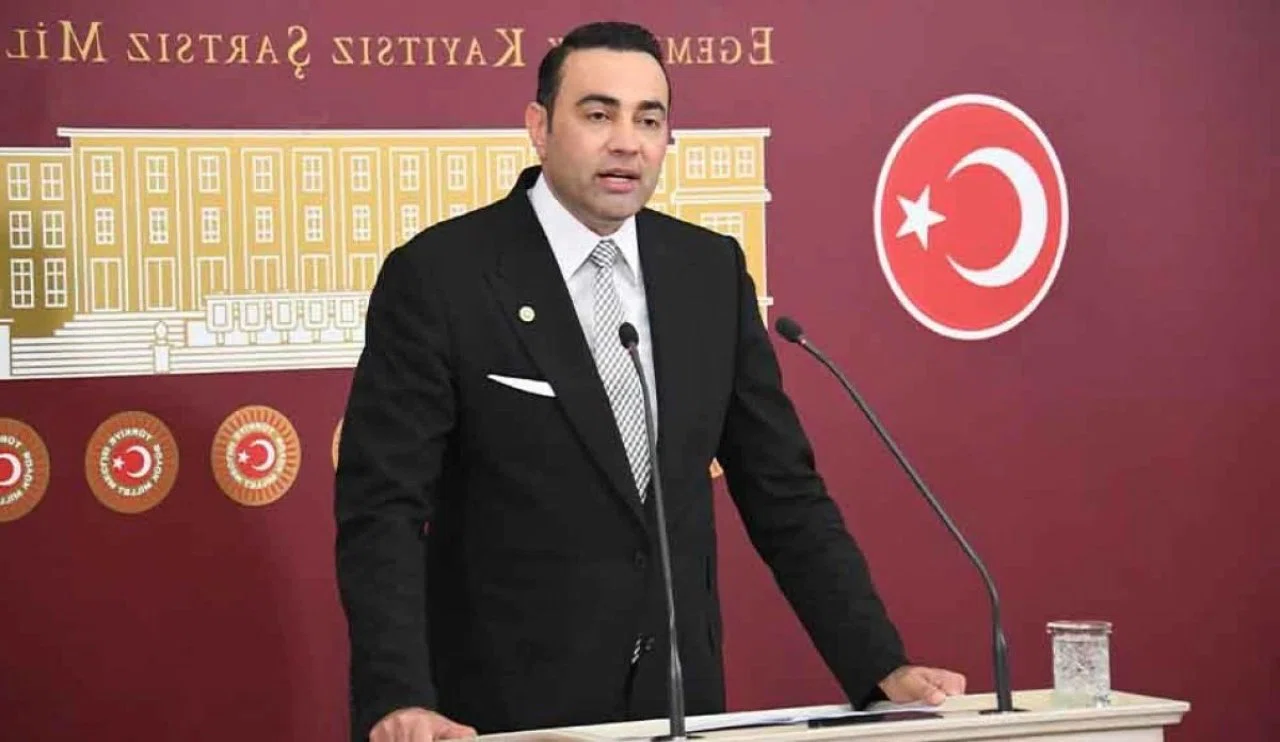 İYİ Partili vekilden 'Kaş' çıkışı: Yol, yüksekokul, imar...