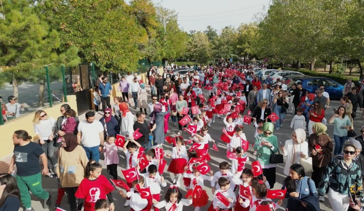 Cumhuriyetin 100. yılını coşkuyla kutladılar