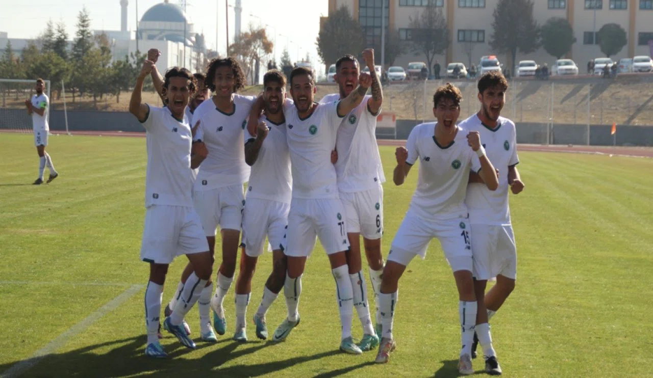 1922 Konyaspor, ilk yarının son maçına çıkıyor