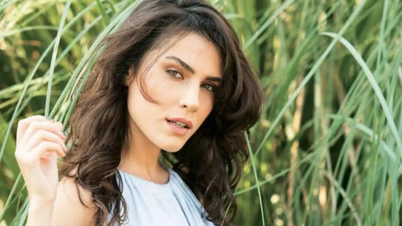 Ben bu cihana sığmazam Gülcan 'Serenay Aktaş' kimdir?