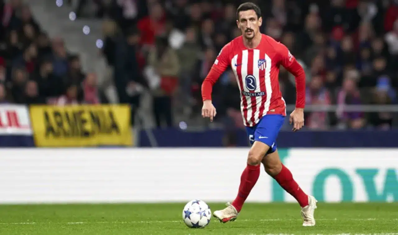 Stefan Savić kimdir, hangi mevkilerde oynuyor?