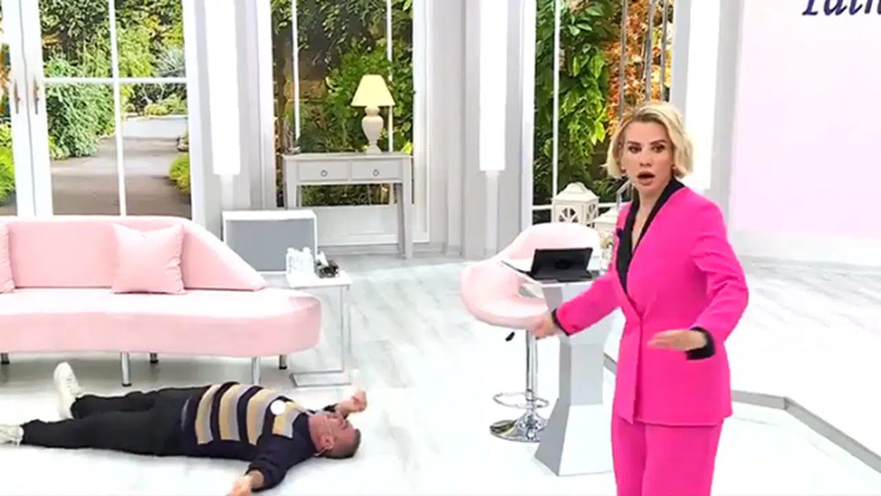 Canlı yayında pırasa tiki yüzünden bayıldı!.. Esra Erol'un programında şok eden görüntüler...