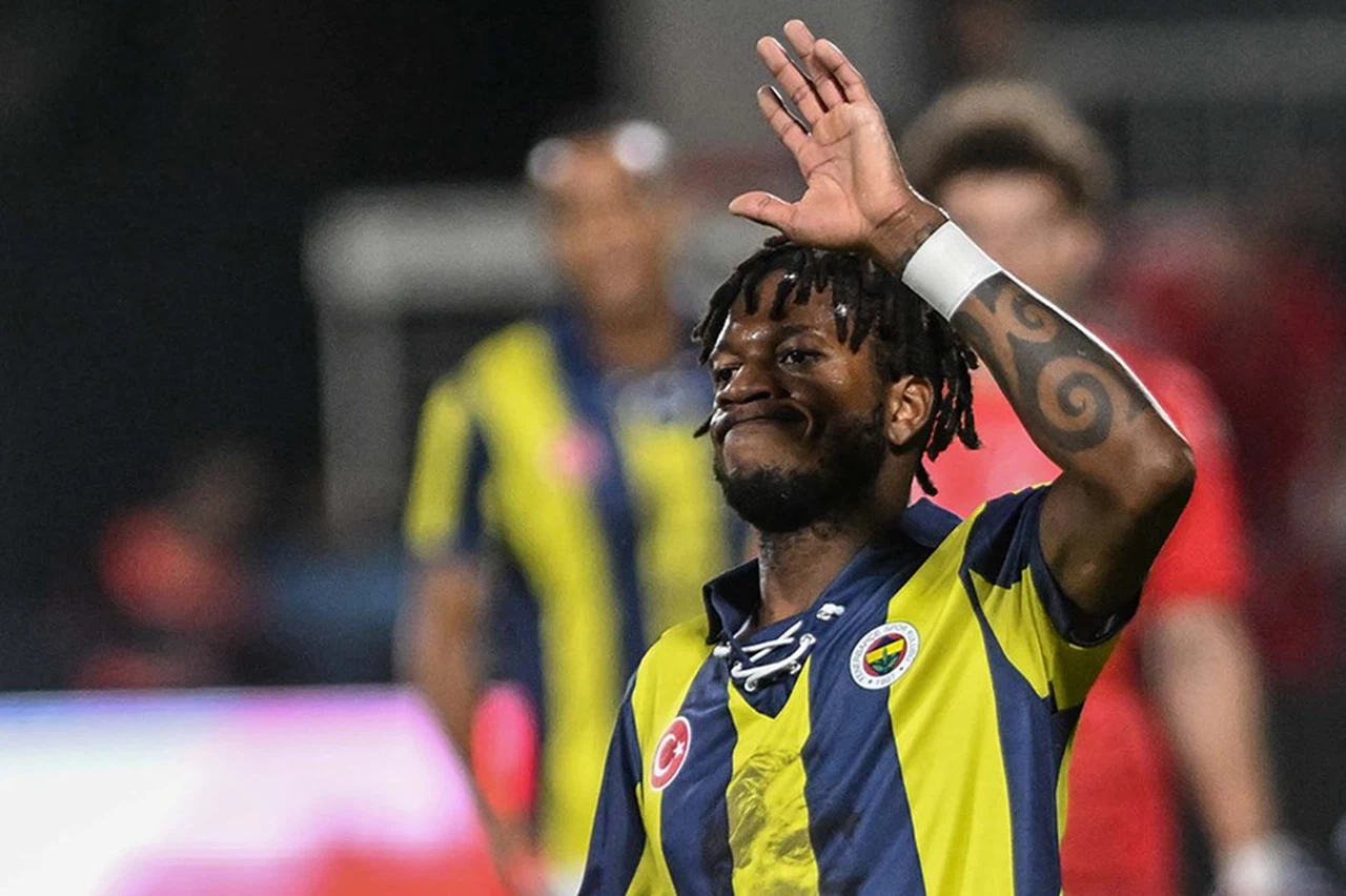 Fenerbahçe'nin yıldızı Konyaspor maçında forma giyemeyecek