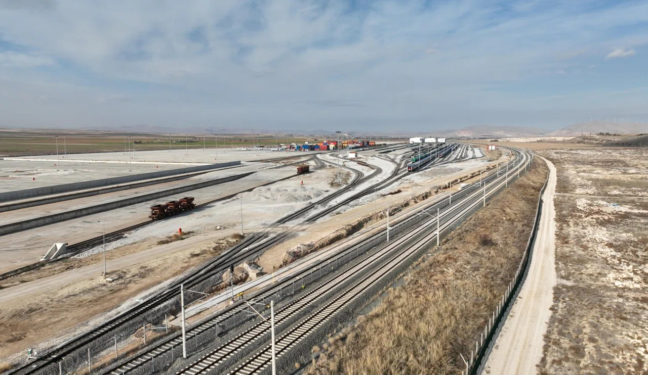 KONYARAY Banliyö Hattı Projesi'nde çalışmalar hızla ilerliyor