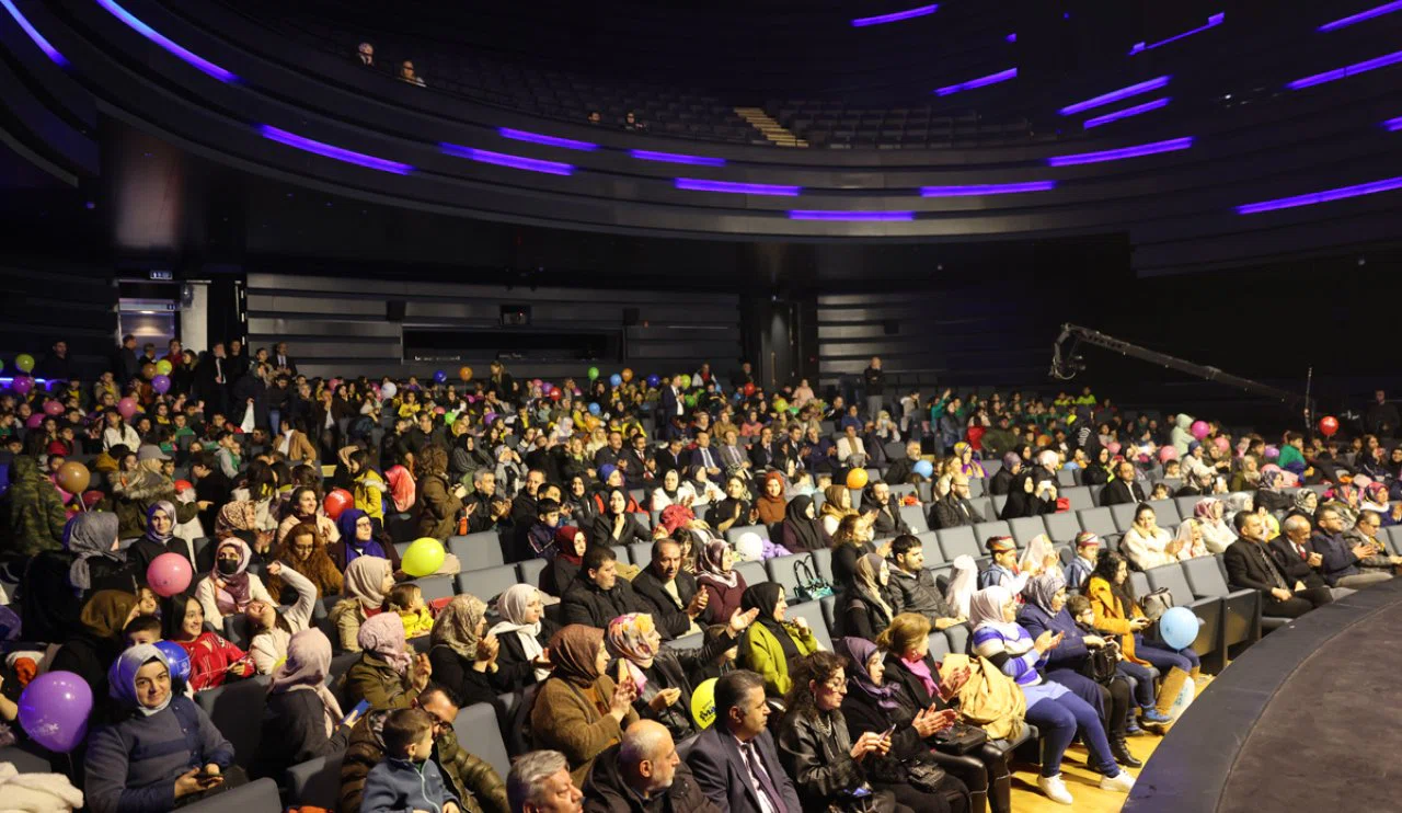 Başkan Pekyatırmacı'dan çocuklara müjde! Geleneksel hale getiriyoruz...