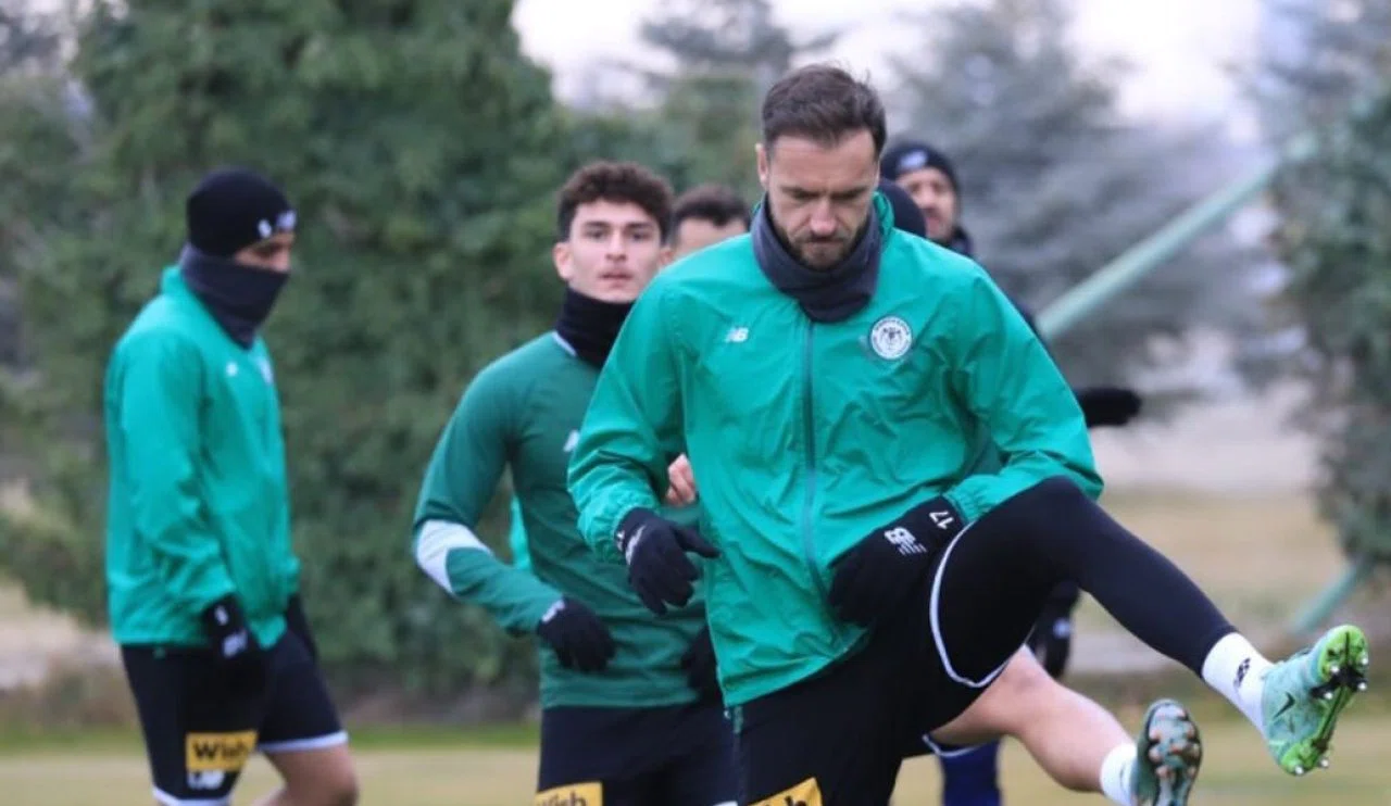 Konyaspor'da Cikalleshi dönüyor!