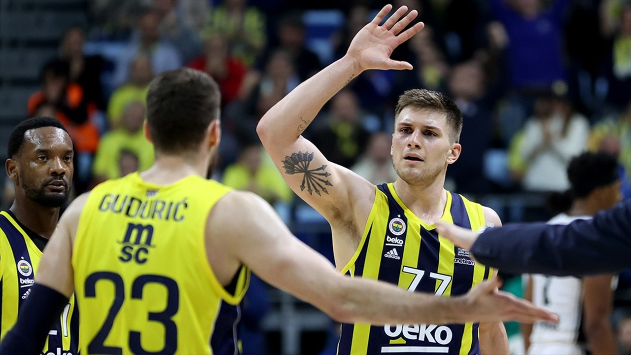 Fenerbahçe Beko, THY Euroleague'de Zalgiris Kaunas deplasmanında