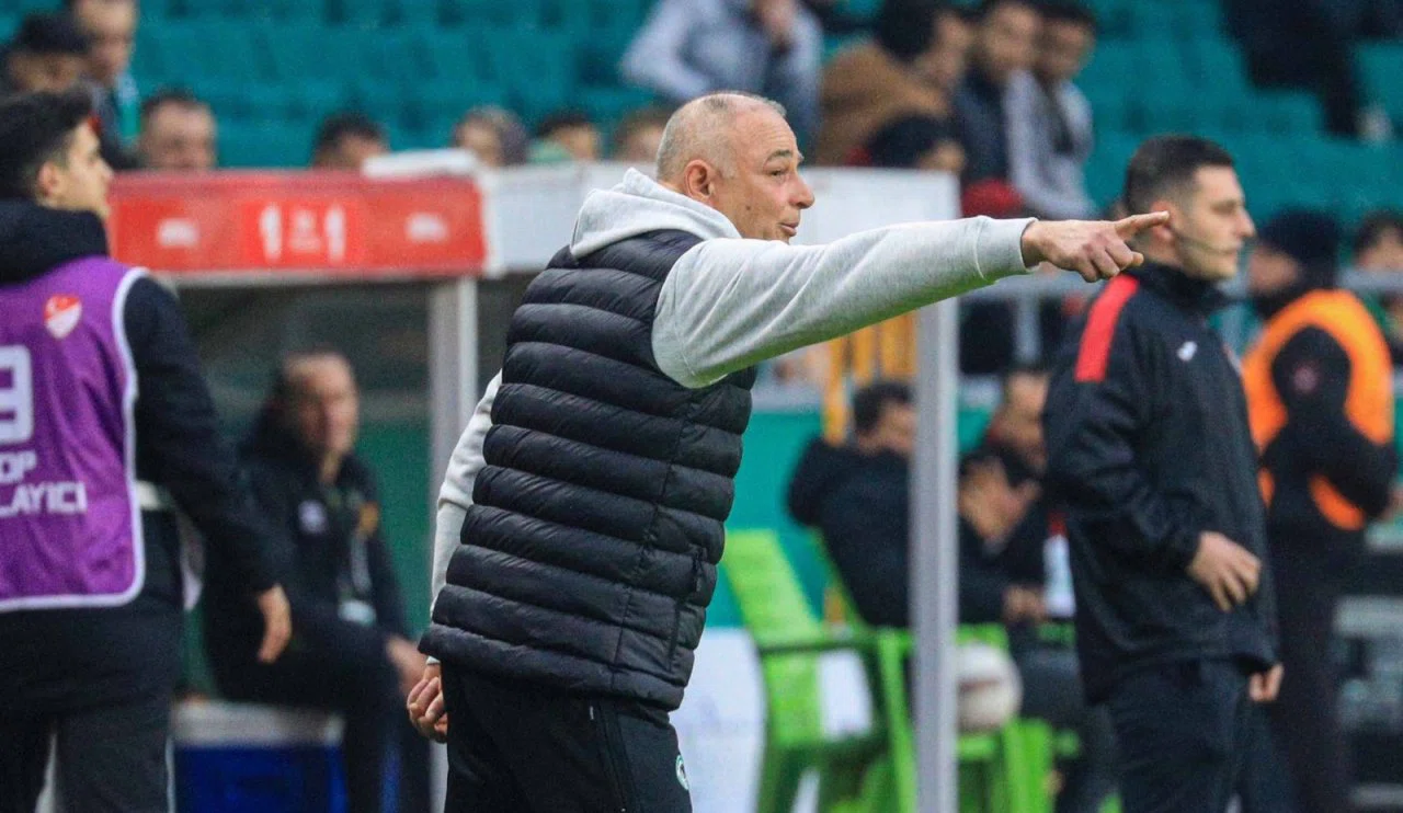 Omerovic'ten transfer sözleri! Kalite ve fiziksel gücümüz artmalı