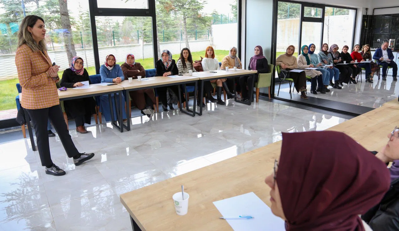 Aileler Meram'da bilinçleniyor! Biz olma yolculuğu anlatıldı...