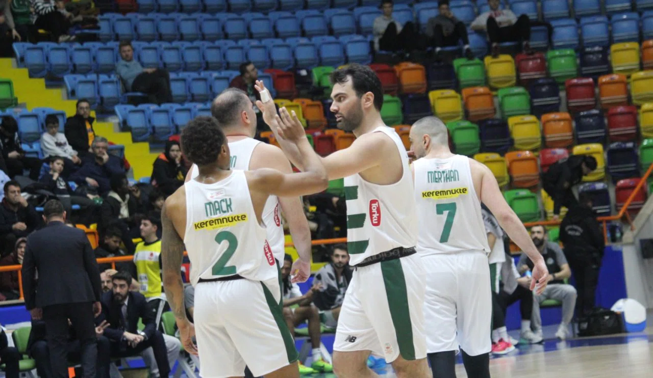 Konyaspor, evinde kritik randevuya çıkıyor