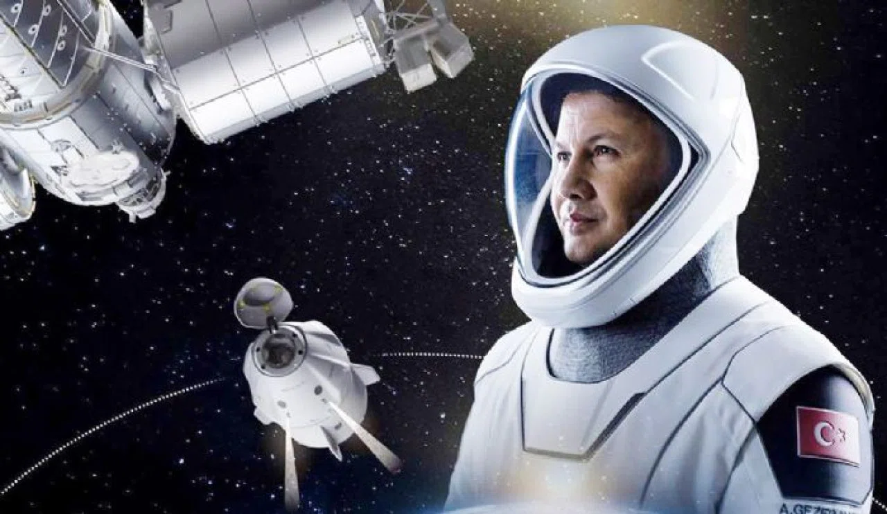 Alper Gezeravcı Konya'daki öğrencilerle konuştu: "En çok anne ve babama yakın olmayı özledim"