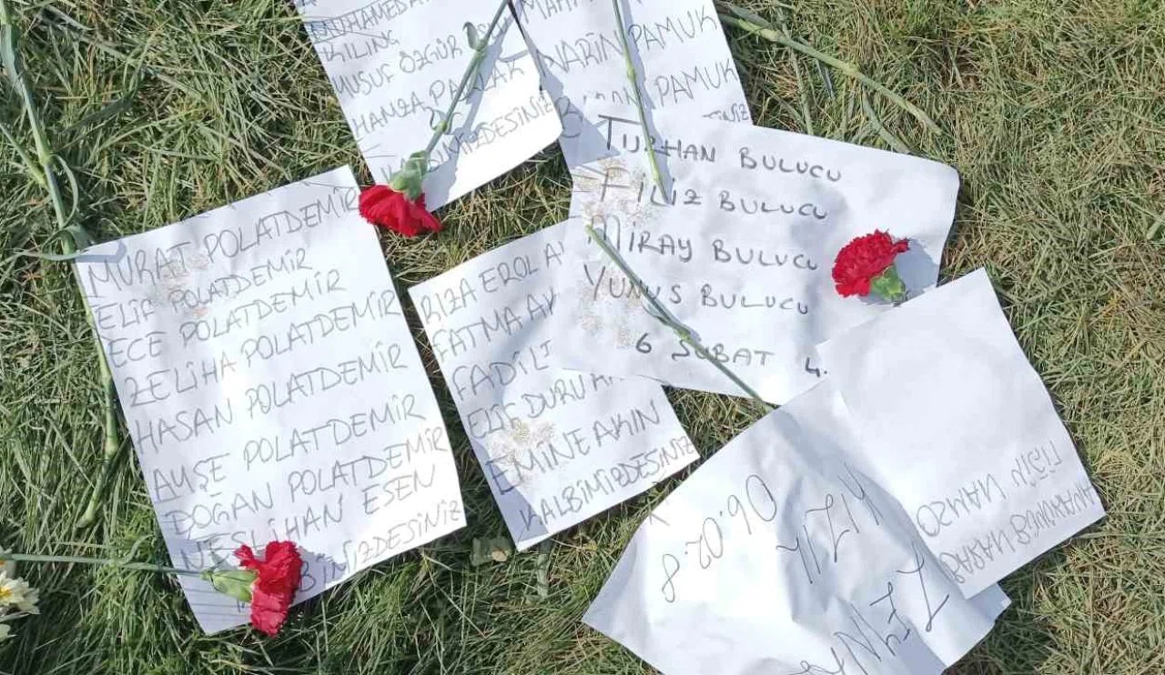 Bir pankarttan daha fazlası! 8 bini aşkın can...