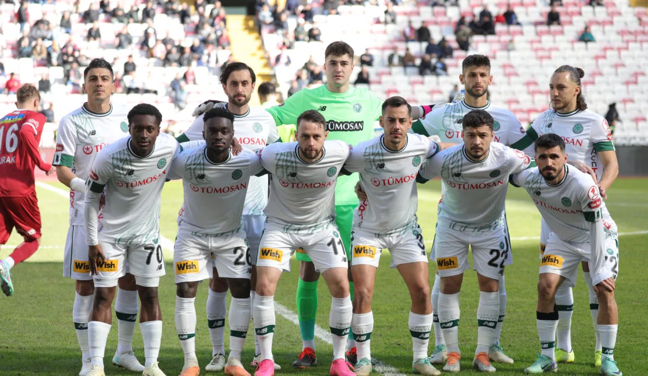 Konyaspor, evindeki kritik maçın mesaisine başlıyor