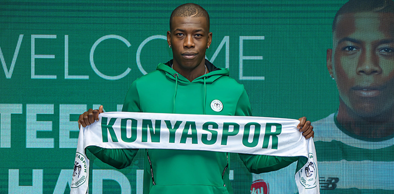 Konyaspor, Teenage Hadebe'yi açıkladı
