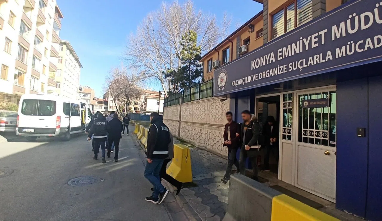 Konya'da 77 kişi yakalandı! Bakın suçları neymiş...