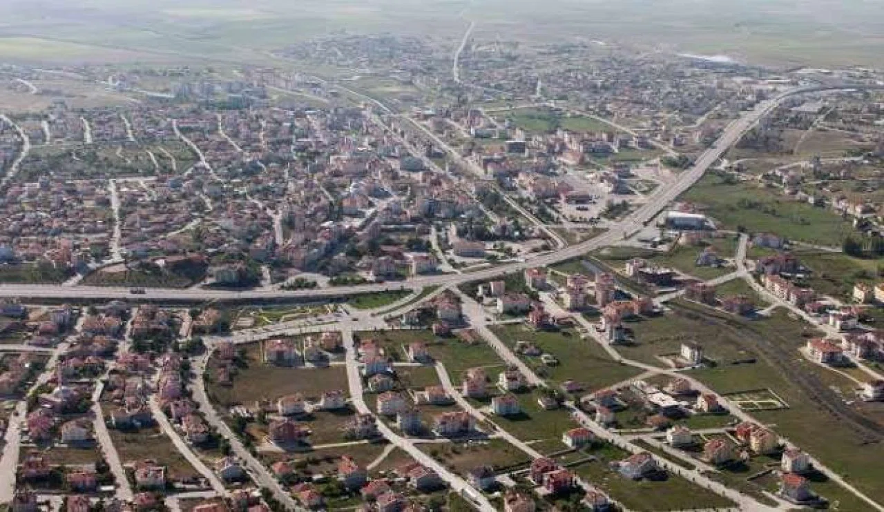 TIKLA- Oyunu ver!.. Cihanbeyli'de seçim heyecanı: Başkan kim olmalı?