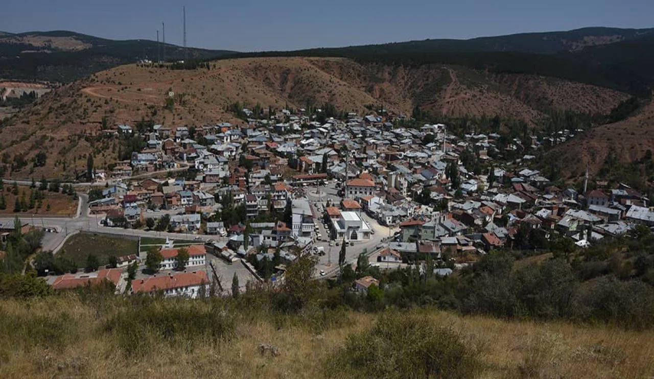 TIKLA- Oyunu ver!.. Derbent'de seçim heyecanı: Başkan kim olmalı?