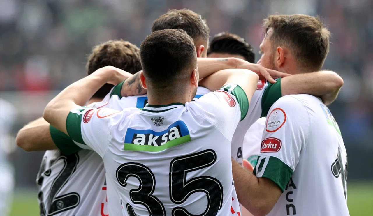 Konyaspor'da çok kritik deplasman zaferi! Kartal'a bahar geldi