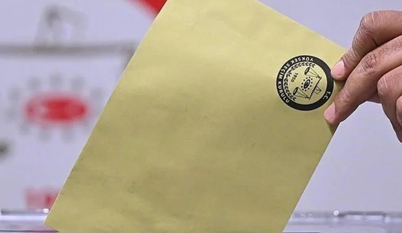 Hizmet aşkıyla aday oldu! Sahibiata Mahallesi'nde ek işi değil tek işi olacak...