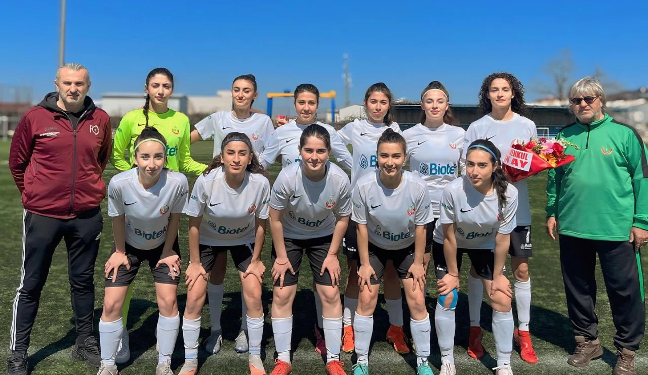 Konya takımı, ligde kalmak adına final maçında