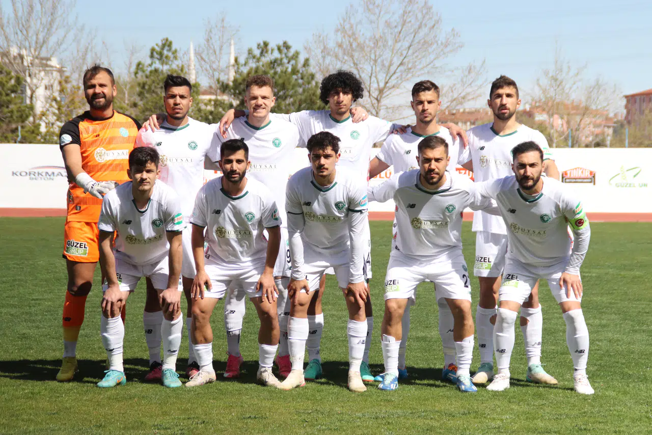 1922 Konyaspor, lig sonuncusuna konuk oluyor