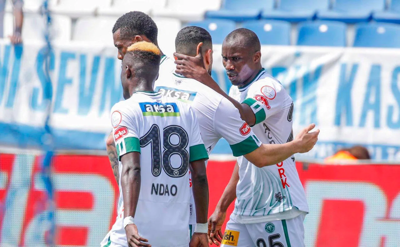 Konyaspor’da Sambou, hasreti dindiremiyor