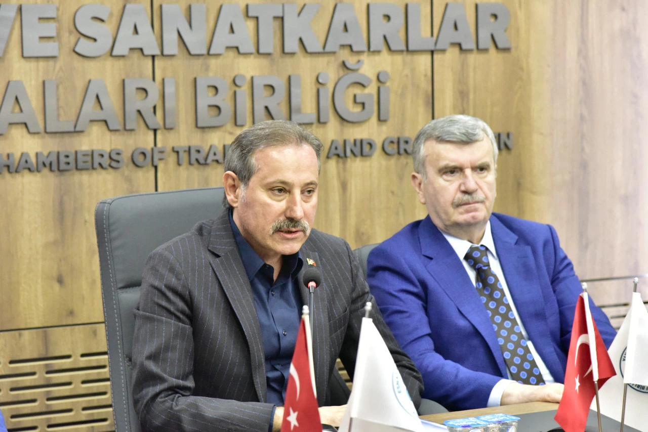 Vekiller ve Oda Başkanları bir araya geldi: BAĞ-KUR prim gün sayısı...