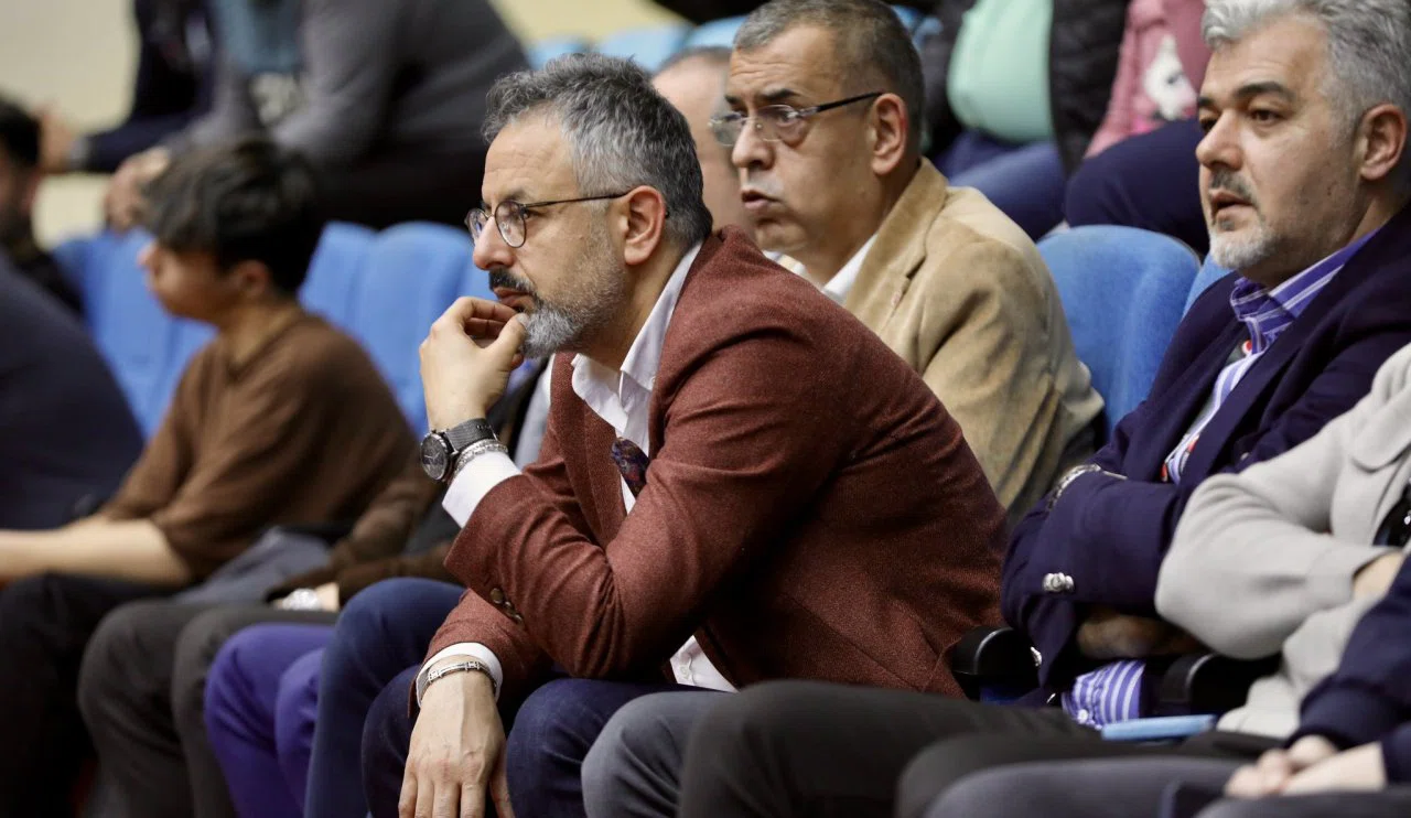 Konyaspor Basket, parkelerden çekiliyor mu?