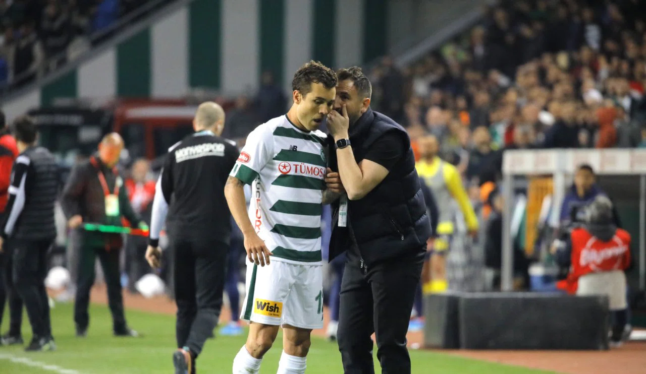 Konyaspor'da hedef plaka! Ali Çamdalı'dan puan açıklaması