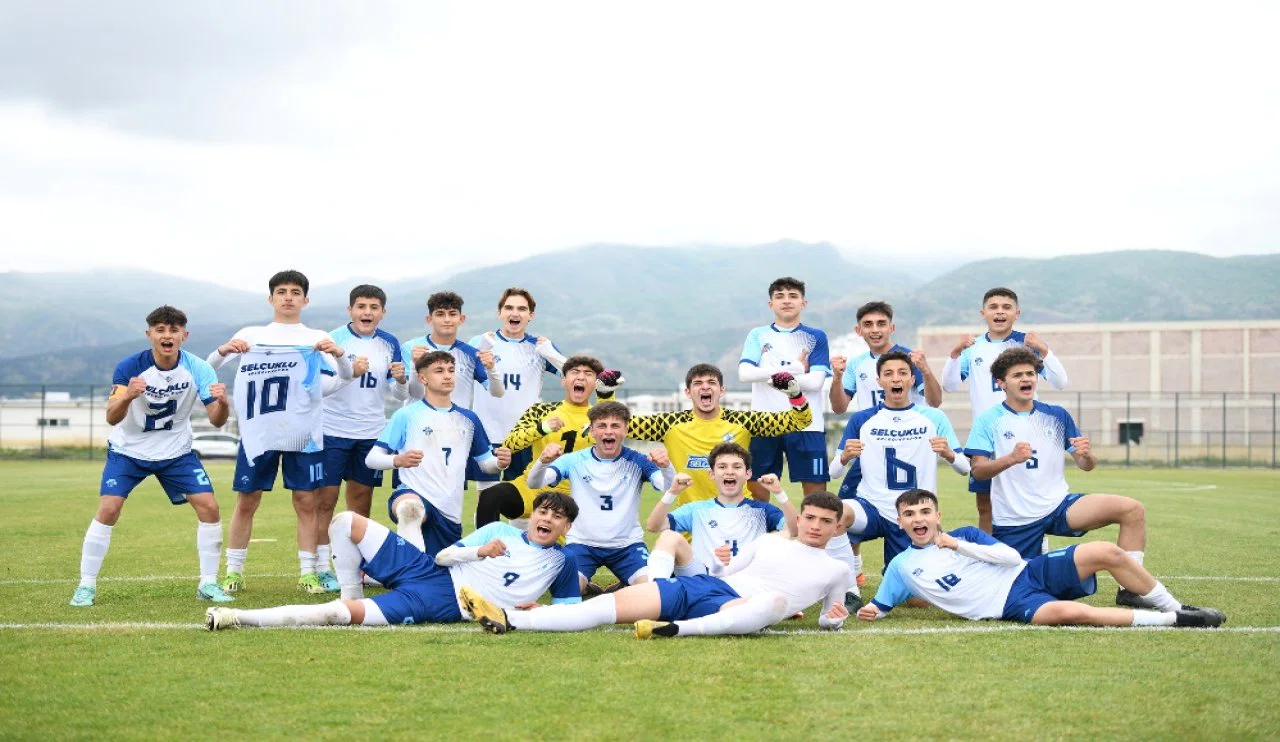 Şampiyon olan Konyalı futbolculara dev ekiplerden yakın takip