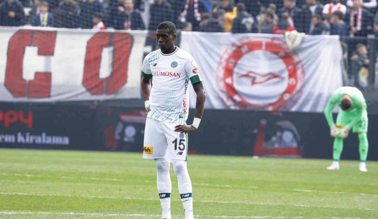 Konyaspor’un savunma oyuncusu, beraberlik için üzgün