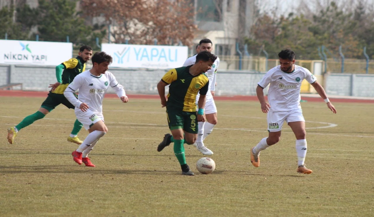 TFF, sezon planlamasını açıkladı! 1922 Konyaspor sezona ne zaman başlayacak?