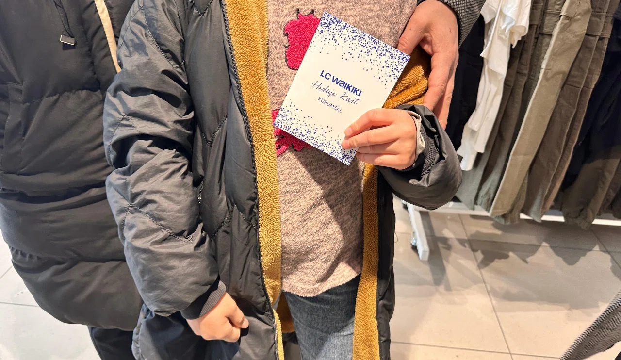 Konya'da çocuklar bayrama hazır! Yüzleri güldü...