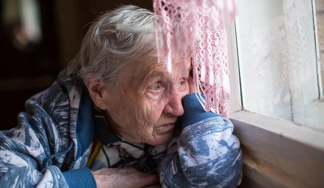 Yaşlıları yalnız bırakmayın! Yapılan araştırma üzücü gerçekleri ortaya koydu...