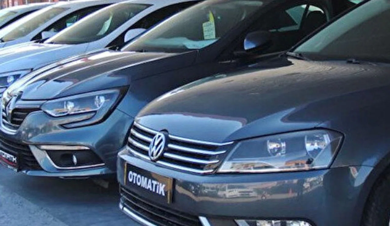 İkinci el araç fiyatları düşüyormu  ?