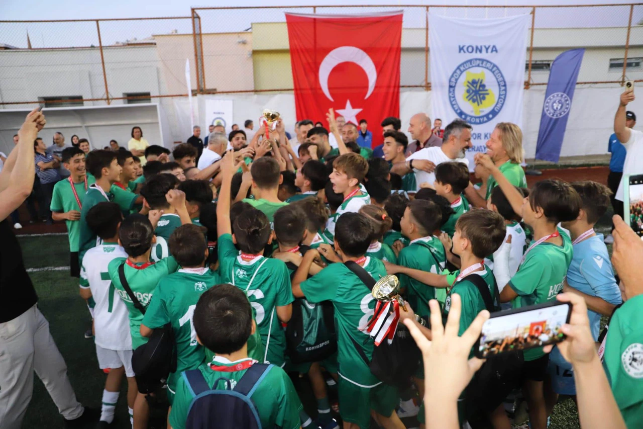 Başkan Ömer Korkmaz, coşkuya ortak oldu