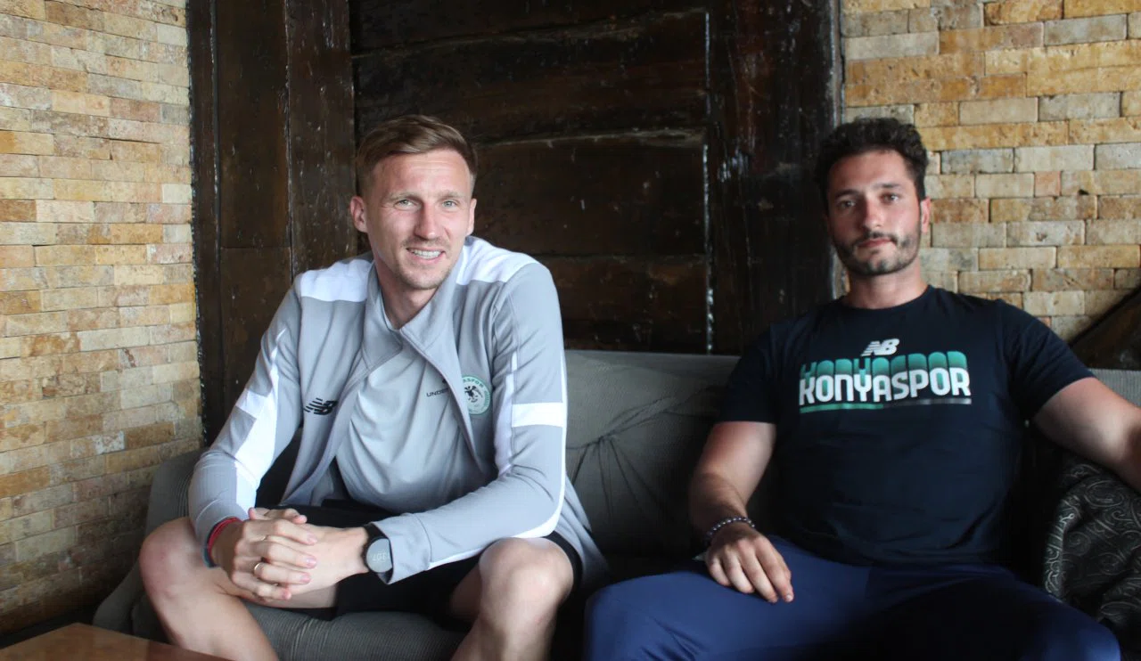 Konyaspor'un Polonyalı eldiveni Jakub Slowik ile çok özel röportaj: "Yeni sezon için inancımız büyük"