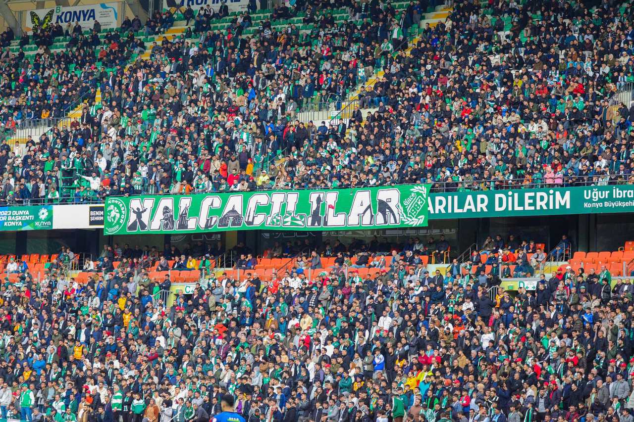 Süper Lig'de kombine kart raporu! Konyaspor ilk sırada