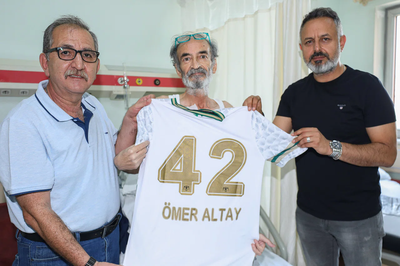 Başkan Korkmaz’dan vefa! Konyaspor'un kuruluş tarihininin 1922 olmasında büyük emeği olmuştu