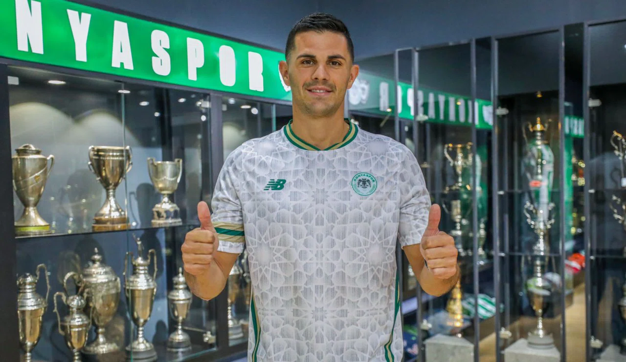 Konyaspor'da Aleksic imzayı attı ve ilk açıklamasını yaptı!  Kendimi hazır hissediyorum