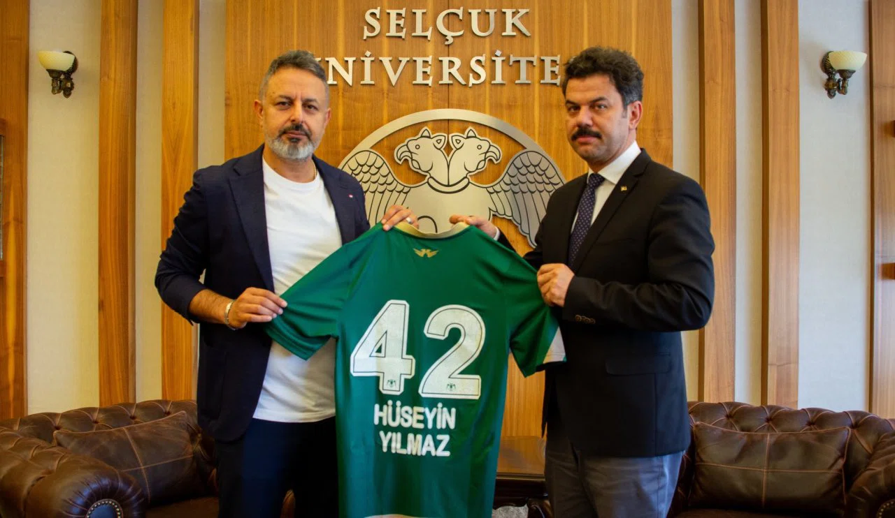 Konyaspor yönetiminden tebrik ziyareti
