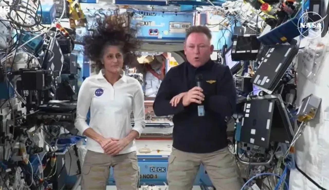 Uzayda mahsur kalan astronotlar "Starliner'ın uçup gidişini izlemek zor oldu"