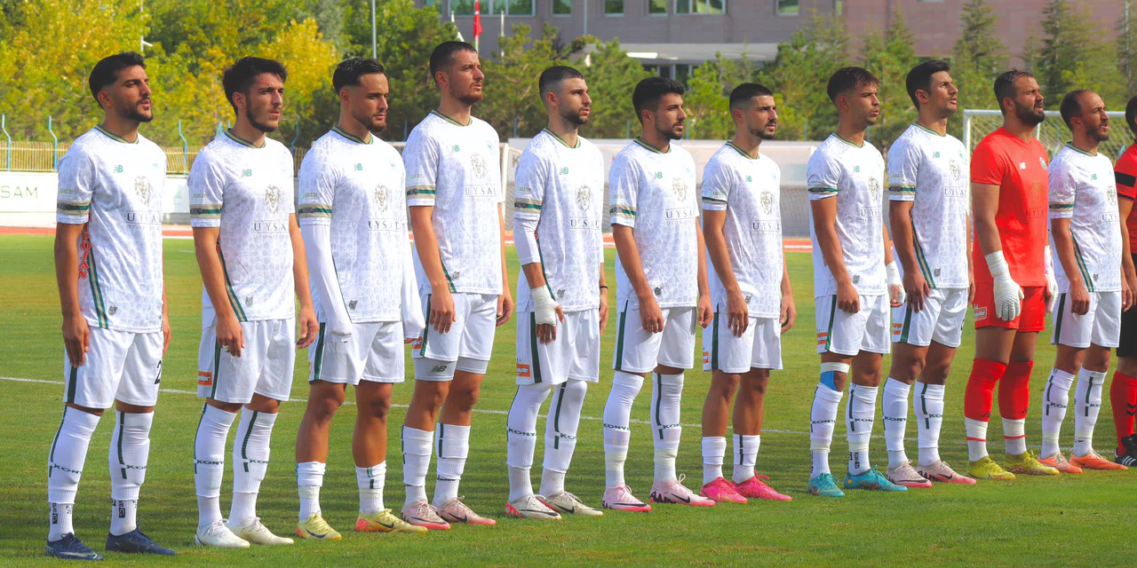 1922 Konyaspor’da hakem isyanı sürüyor! İşte kritik 2 pozisyonun görüntüsü