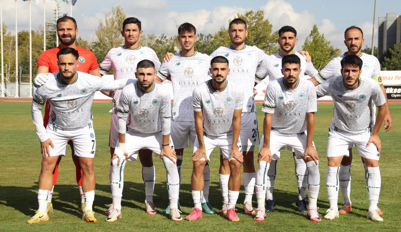 1922 Konyaspor yoluna namağlup devam ediyor