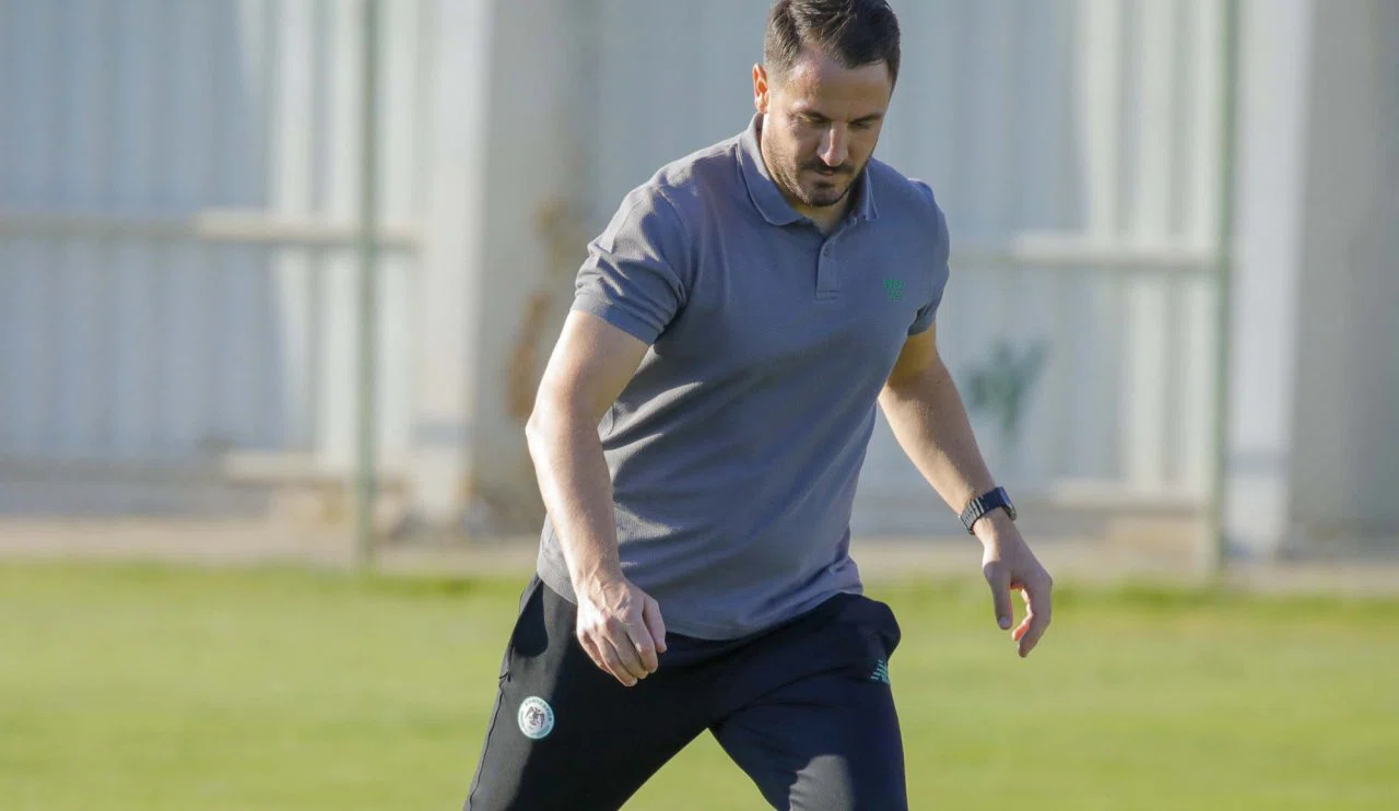 Konyaspor'da Ali Çamdalı'dan İstanbul takımları için yorum! Makas çok açıldı, onlarla yarışmak mümkün değil