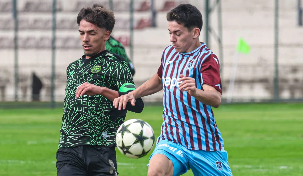 Konyaspor, ilk yenilgisini Trabzonspor karşısında aldı